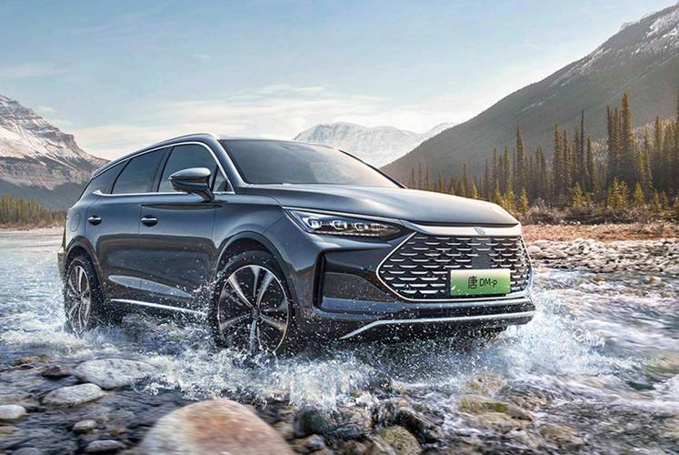 新能源汽車(chē)需求旺盛產(chǎn)品加速升級(jí)
